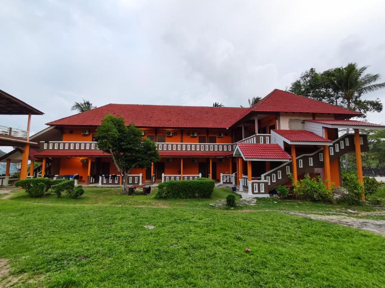 Matahari Long Beach Perhentian-Inseln Exterior foto