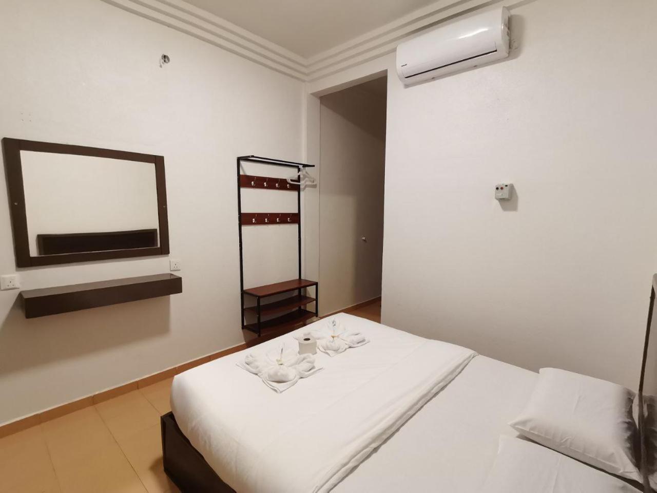 Matahari Long Beach Perhentian-Inseln Exterior foto